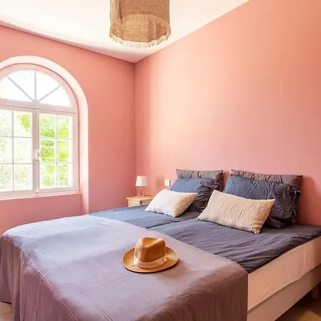 Newly Renovated Villa * Antibes